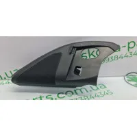 Накладка дзеркала ліва з динаміком Skoda Octavia A7 5E0837973 VAG (5E0837973)