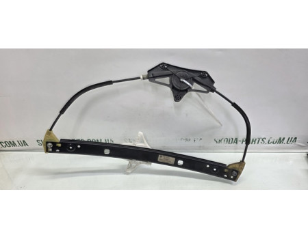 Механізм склопідіймача двері задньої лівої Склопідйомник задній лівий Skoda Octavia A7 VAG (5E0839461)