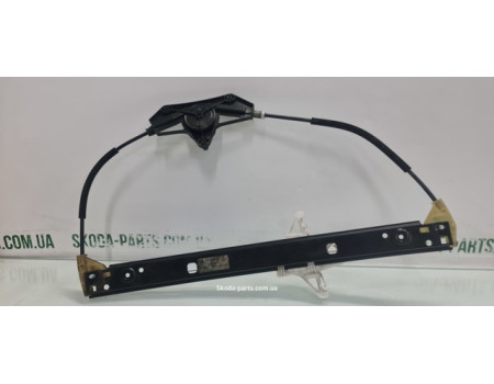 Склопідіймач задній правий Skoda Octavia A7 5E0839462 VAG (5E0839462)