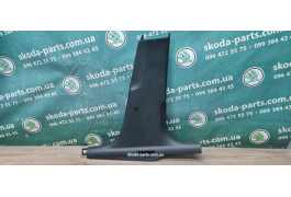Накладка центральної стійки нижня права Skoda Octavia A7 5E0853370 VAG (5E0853370)