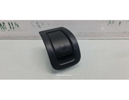 Заглушка Isofix Skoda Octavia A7 5E0887233A VAG (5E0887233A)