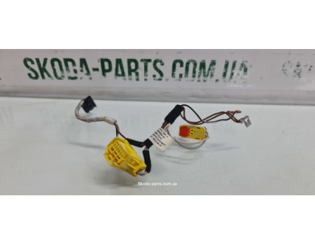 Проводка шлейфа керма Skoda Octavia A7 5E0971584A VAG (5E0971584A)