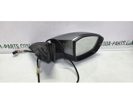 Дзеркало праве електричне з електроскладанням та підсвіткою колір LF8LSkoda Octavia A7 VAG (5E1857508P)