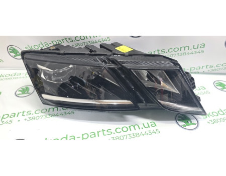 Фара права Full Led Skoda Octavia A7 рестайл VAG (5E1941016D)