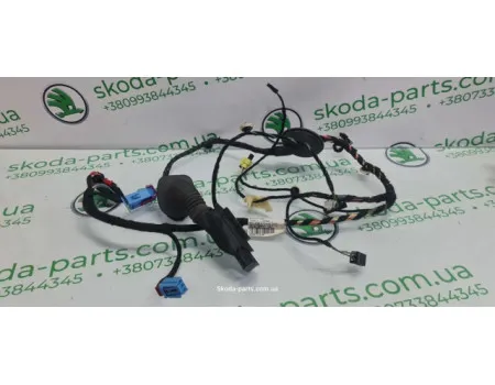Проводка дверей передня права Skoda Octavia A7 5E1971121 VAG (5E1971121)