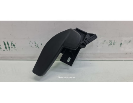 Ручка відмикання капоту Skoda Octavia A7 5E2823533 VAG (5E2823533)