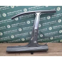 Стійка кузова центральна Skoda Octavia A7 універсал 5E9809601B VAG (5E9809601B)