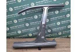 Стійка кузова центральна Skoda Octavia A7 універсал 5E9809601B VAG (5E9809601B)