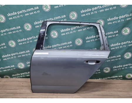 Двері задні ліві Skoda Octavia A7 універсал VAG (5E9833055C)