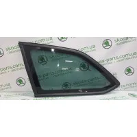 Скло кузова заднє ліве Skoda Octavia A7 універсал 5E9845297E VAG (5E9845297E)