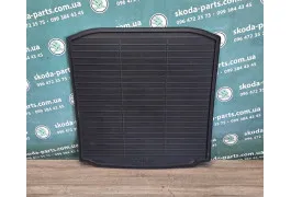 Килимок в багажник гумовий Skoda Octavia A7 VAG (5E9862559)