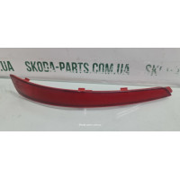 Катафот світловідбивач заднього бампера лівий комбі Skoda Octavia A7 VAG (5E9945105)