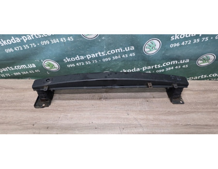 Підсилювач переднього бампера Skoda Fabia II рестайл 5J0807109D VAG (5J0807109D)