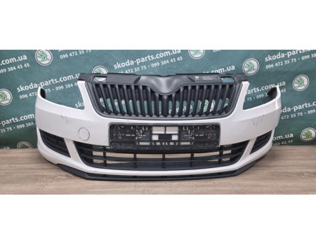 Бампер передній білий Skoda Fabia II NEW 2010р-2014р рестайл VAG (5J0807221DA)