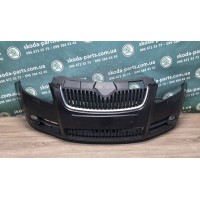Бампер передній комплектний чорний колір 1z1z/9910 Skoda Fabia II до рестайл VAG (5J0807221T)