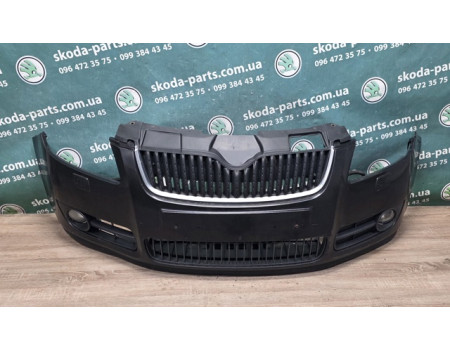 Бампер передній комплектний чорний колір 1z1z/9910 Skoda Fabia II до рестайл VAG (5J0807221T)