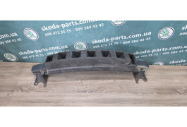 Підсилювач переднього бампера Skoda Roomster 2008-2010р VAG (5J0807581AA)