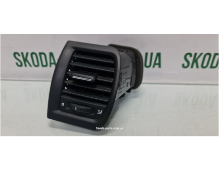 Дефлектор торпеди лівий Skoda Fabia New 5J0819701 VAG (5J0819701)