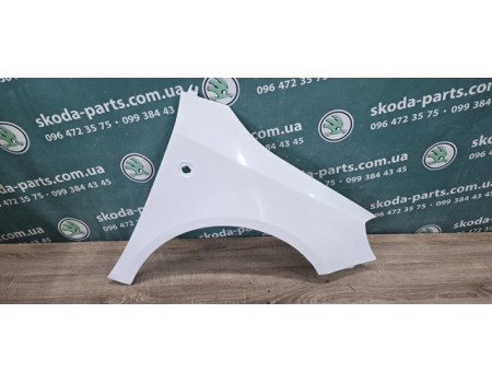 Крило праве переднє біле Skoda Fabia New 2008-2014р VAG (5J0821022AB)