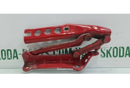 Завіса капота ліва Skoda Roomster 5J0823301A VAG (5J0823301A)