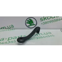 Ручка закривання кришки багажника Skoda Superb 2 5J0827895 VAG (5J0827895)