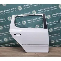 Двері задні праві білі Skoda Fabia II хетчбек VAG (5J0833056AA)