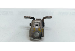 Петля дверей передня ліва верхня Skoda Fabia New 5J0833401 VAG (5J0833401)