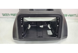 Рамка магнітоли Skoda Roomster вживана 5J0858069A VAG (5J0858069A)