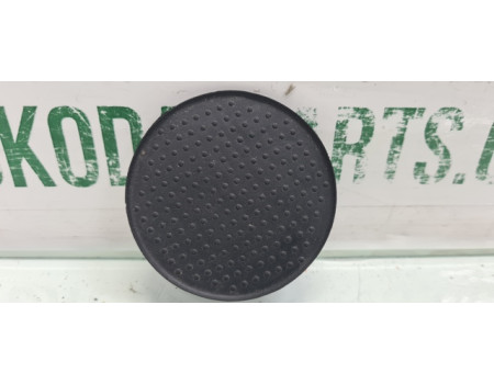 Накладка підстаканника Skoda Fabia New 5J0863301 вживана VAG (5J0863301)