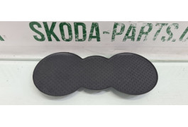 Накладка підстаканника Skoda Fabia New вживана 5J0863301A VAG (5J0863301A)