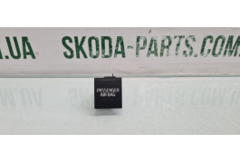 Кнопка включення подушок безпеки Skoda Fabia II New вживана VAG (5J0919235B)