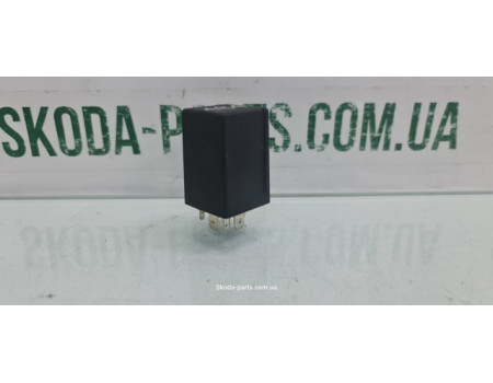 Реле стартера 484 Skoda Fabia New 5J0941589 VAG (5J0941589)