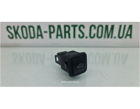 Кнопка сигналізації Skoda Fabia New 5J0962109 VAG (5J0962109)