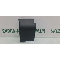 Заглушка торпеди Skoda Fabia II New 5J1857145 VAG (5J1857145)