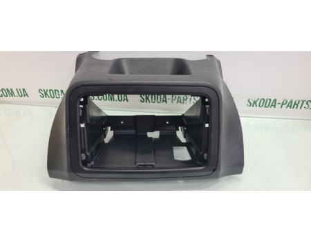 Центральна консоль під магнітолу 2 Din Skoda Fabia New Roomster 5J1858089 VAG (5J1858089)