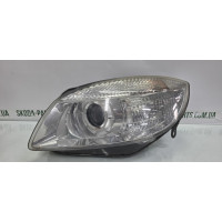 Фара ліва лінза Skoda Fabia New 2008-2010р 5J1941015A VAG (5J1941015A)