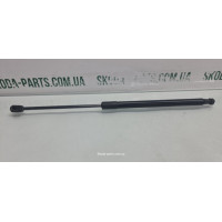 Амортизатор кришки багажника Skoda Fabia II New хетчбек 5J6827550B VAG (5J6827550B)