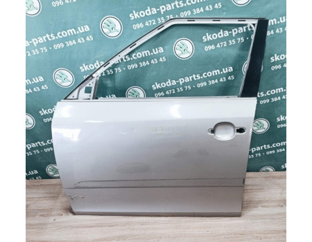 Двері передні ліві Skoda Fabia New VAG (5J6831055AB)