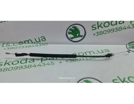 Тросік відмикання дверей передній Skoda Fabia New 5J6837085F VAG (5J6837085F)
