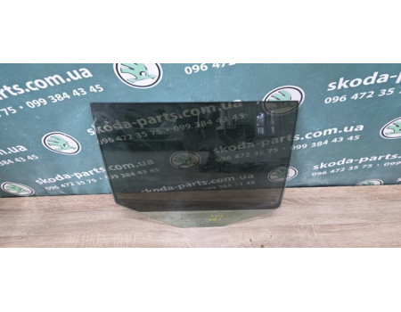 Скло дверей заднє праве хетчбек 2008-2014рр Skoda Fabia New 5J6845206J VAG (5J6845206J)