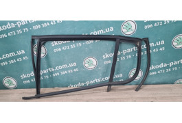 Ущільнювач стікла задньої лівої дверки Skoda Fabia 5J6845209 вживаний VAG (5J6845209)