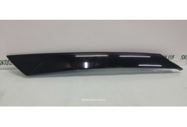 Накладка стійки кузова зовнішня, передня ліва Skoda Fabia New 5J6853263A VAG (5J6853263A)