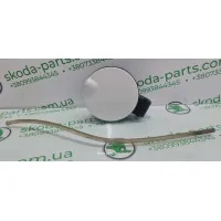 Лючок паливного бака комбі Skoda Fabia New 5J9010671 VAG (5J9010671)