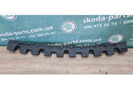 Направляюча заднього бампера Skoda Fabia New 5J9807863 VAG (5J9807863)