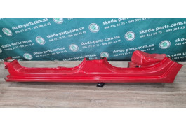 Поріг зовнішній лівий з підсилювачем Skoda Fabia New вживаний 5J9809605D VAG (5J9809605D)