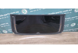 Скло ляди кришки багажника Skoda Fabia New combi VAG (5J9845049)