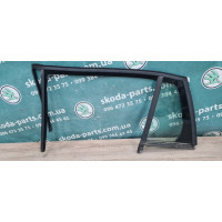 Ущільнювач скла ліва задня дверка комбі Skoda Fabia New 5j9845209G VAG (5J9845209G)