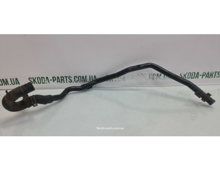 Трубка системи охолодження двигуна Volkswagen Passat B6 5N0121070F VAG (5N0121070F)