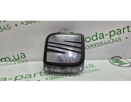Замок ручка кришки багажника SEAT Altea VAG (5P0827565C)