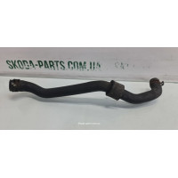 Патрубок системи охолодження двигуна 1.6tdi Skoda Octavia A7 5Q0121064AR VAG (5Q0121064AR)